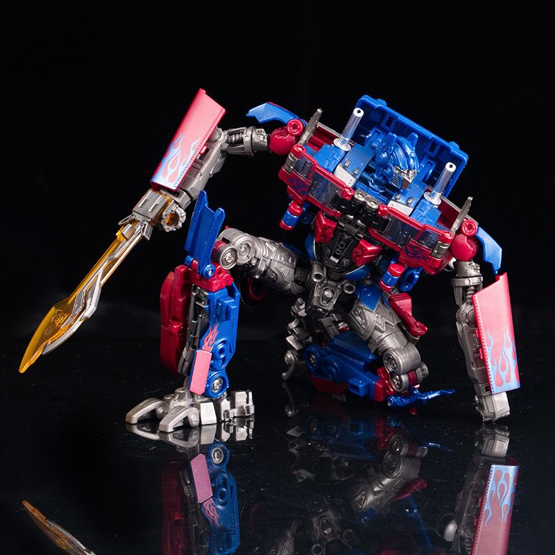 Mô hình Optimus Prime - Baiwei Star Leader