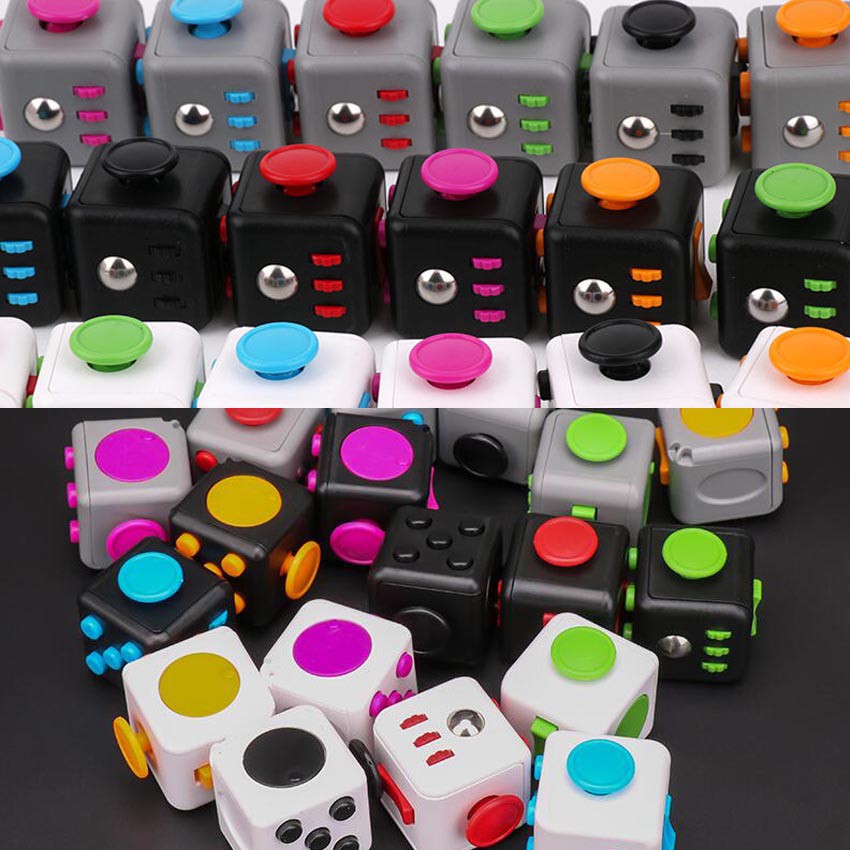 Dụng cụ Fidget Cube giúp tập trung kỳ diệu trong công việc, giảm căng thẳng, giảm stress