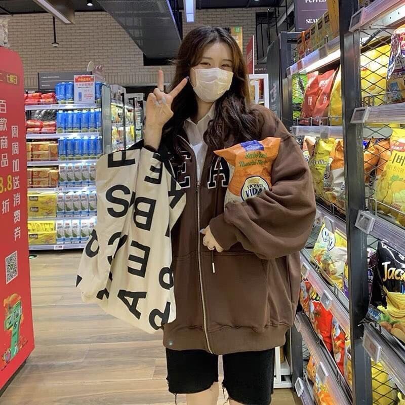 Áo khoác nỉ nam nữ YEAH màu nâu tây phom rộng có mũ khóa kéo zip loacal brand hàn quốc