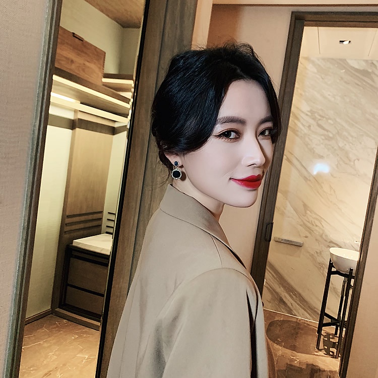 Bông Tai Bạc S925 Hình Giọt Nước Đính Đá Zircon Màu Đen / Khuyên tai