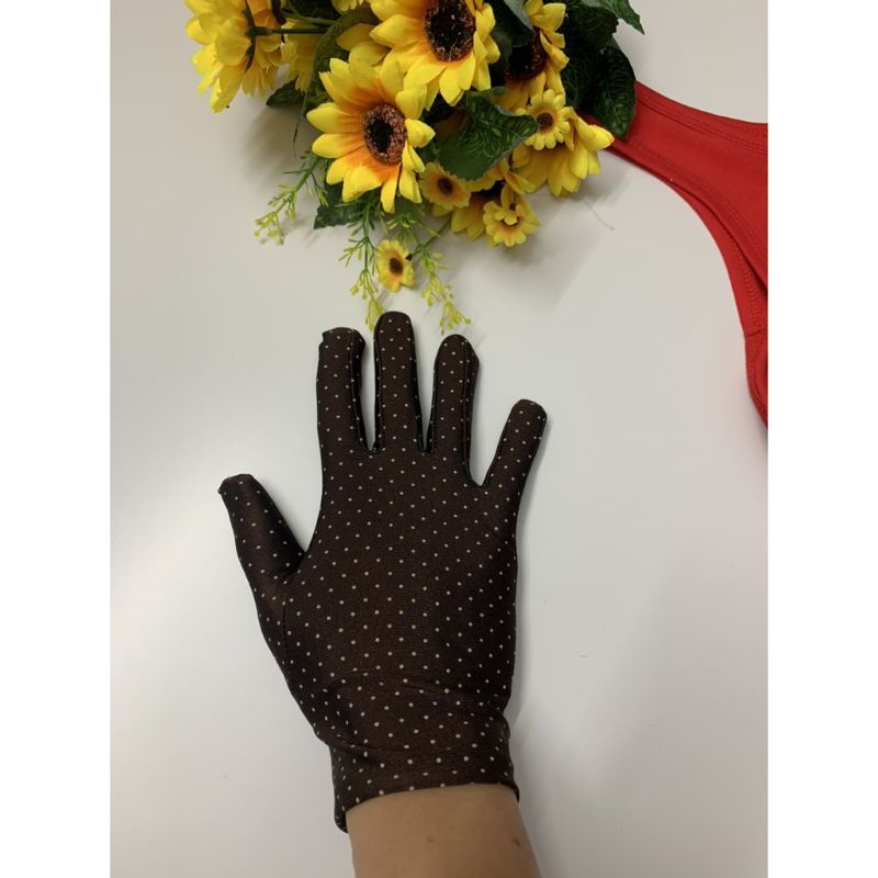 Găng tay, bao tay chống nắng nữ ngắn (1 lớp)chấm bi chất thun lạnh ôm sát tay ,sang chảnh