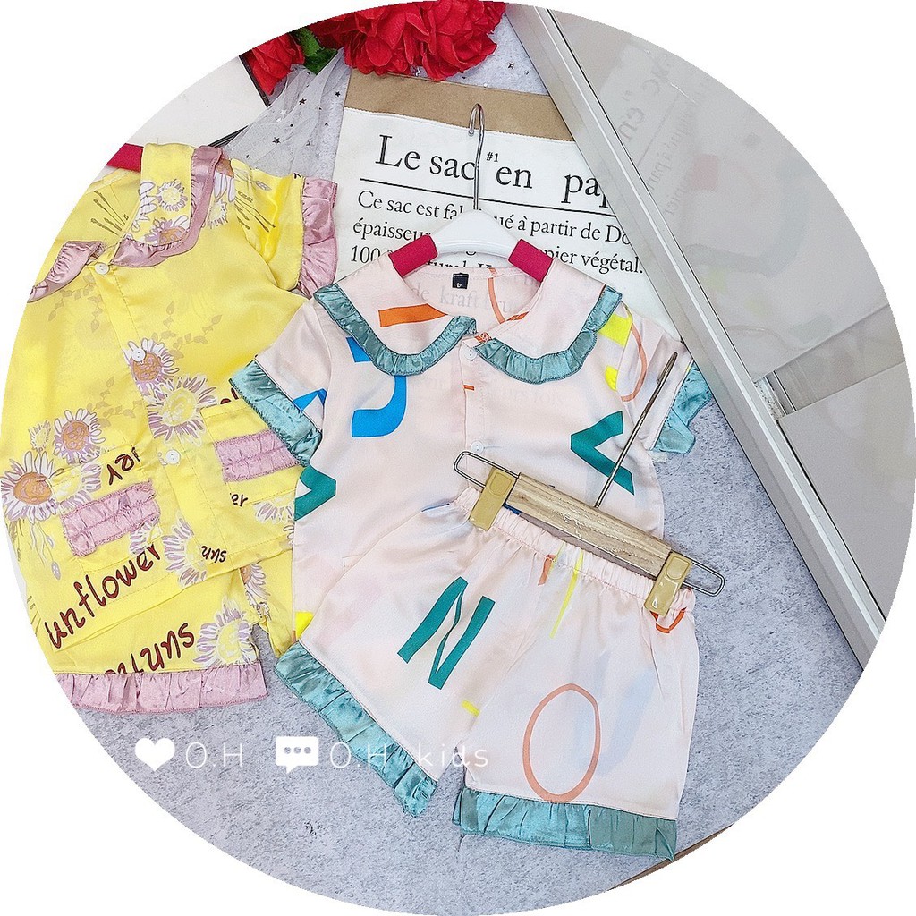 Bộ Pijama Lụa Loại 1 Quần Đùi Áo Cổ Bèo Tay Cộc Họa Tiết Dễ Thương Nhiều Màu size Nhỡ (20-30kg)