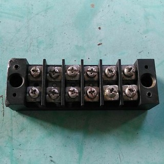 cầu đấu điện (domino)