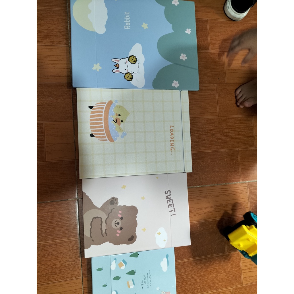 Gương Gấp Để Bàn Dễ Thương Cute Trang Điểm Mang Theo Tiện Lợi Nhiều Kích Thước