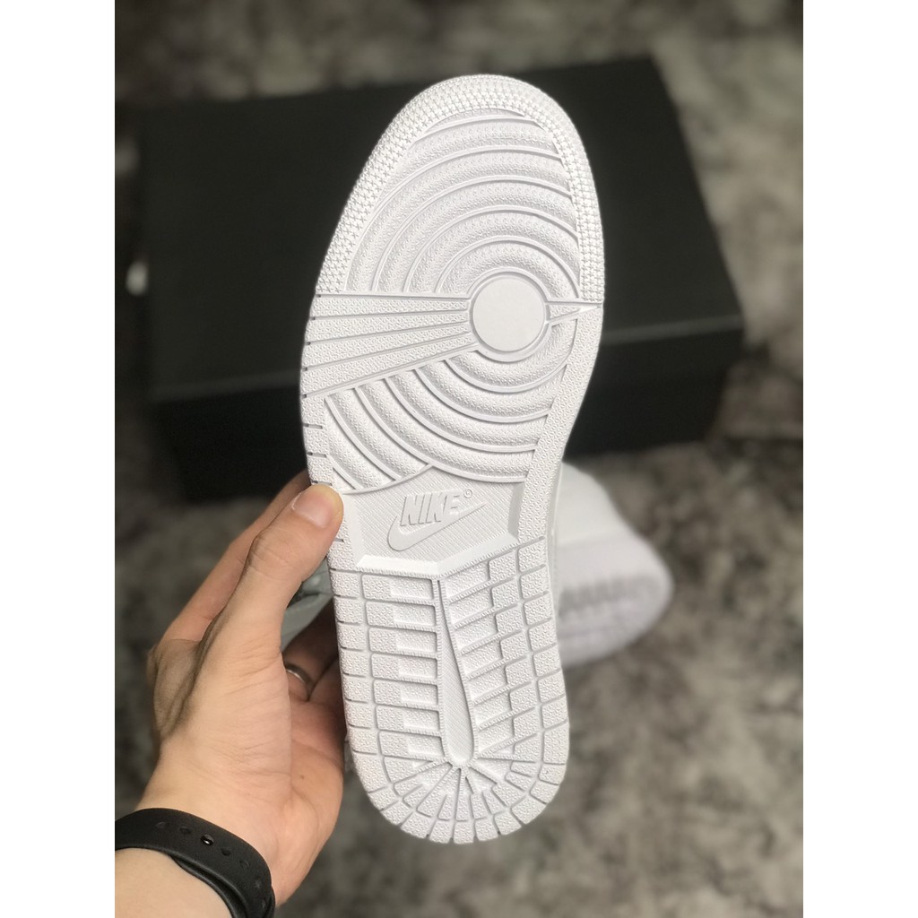 [KELLY SNEAKERS] Giày Thể Thao Sneaker Jordan 1 Low TripleWhite - Bản Cao Cấp (Ảnh Thật + Hàng Sẵn)