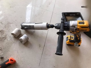 MÁY KHOAN DEWALT DCD996M2-KR