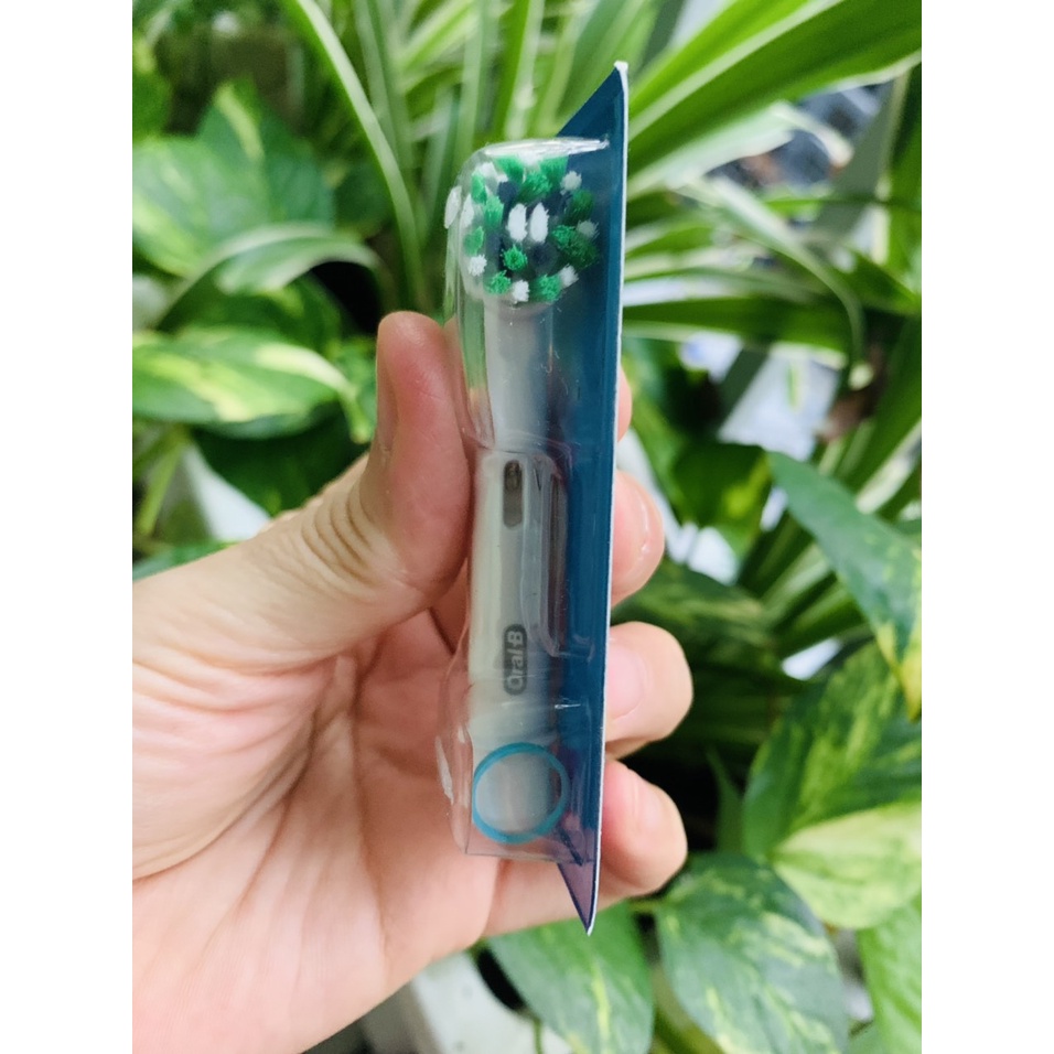 Đầu thay bàn chải điện Oral-B người lớn