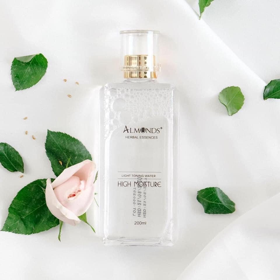 Cao Cấp Toner Cây Phỉ Và Chiết Xuất Hoa Hồng - Ngừa Mụn Se Khít Lỗ Chân Lông ..