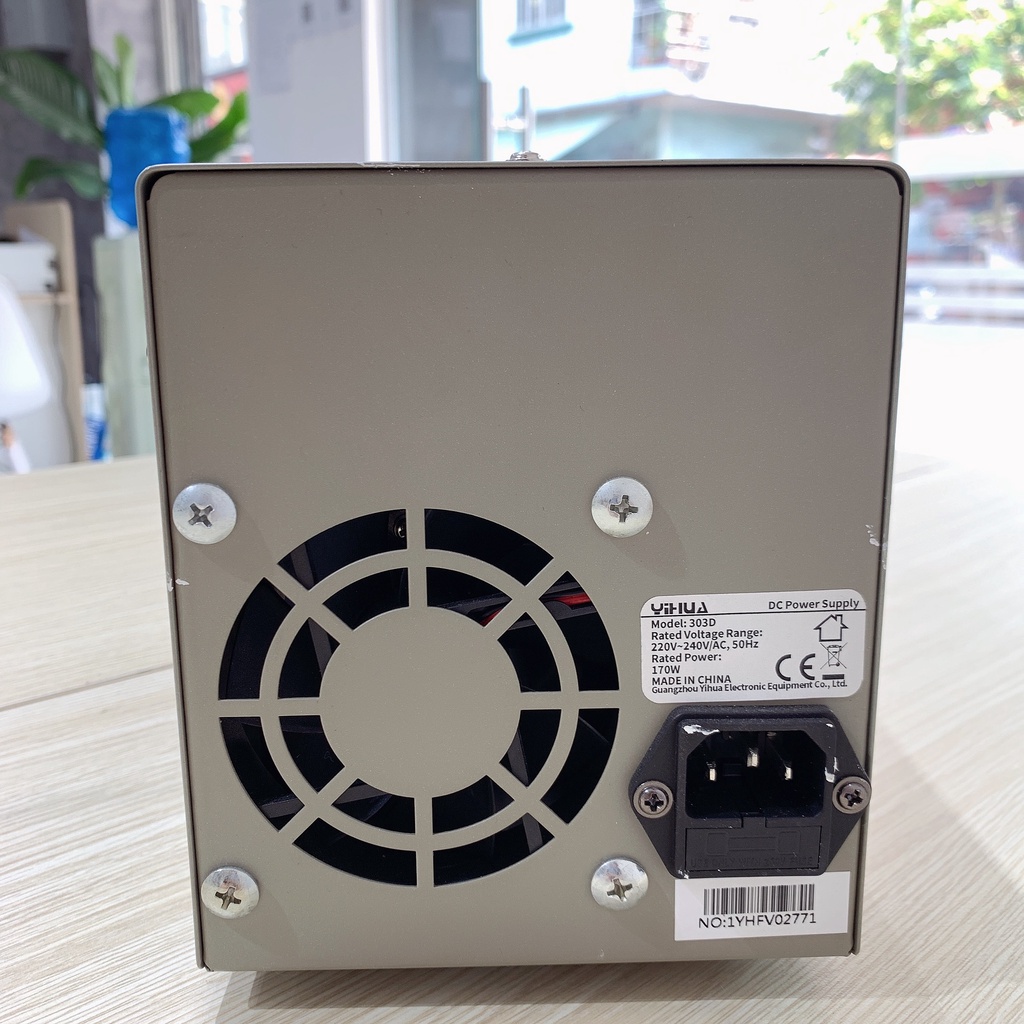 Máy Cấp Nguồn DC 30V/3A YIHUA YH-303D - Hàng 99% S.A.L.E SIÊU RẺ