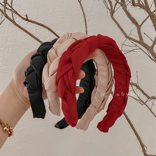 Bờm tóc tết chân rết