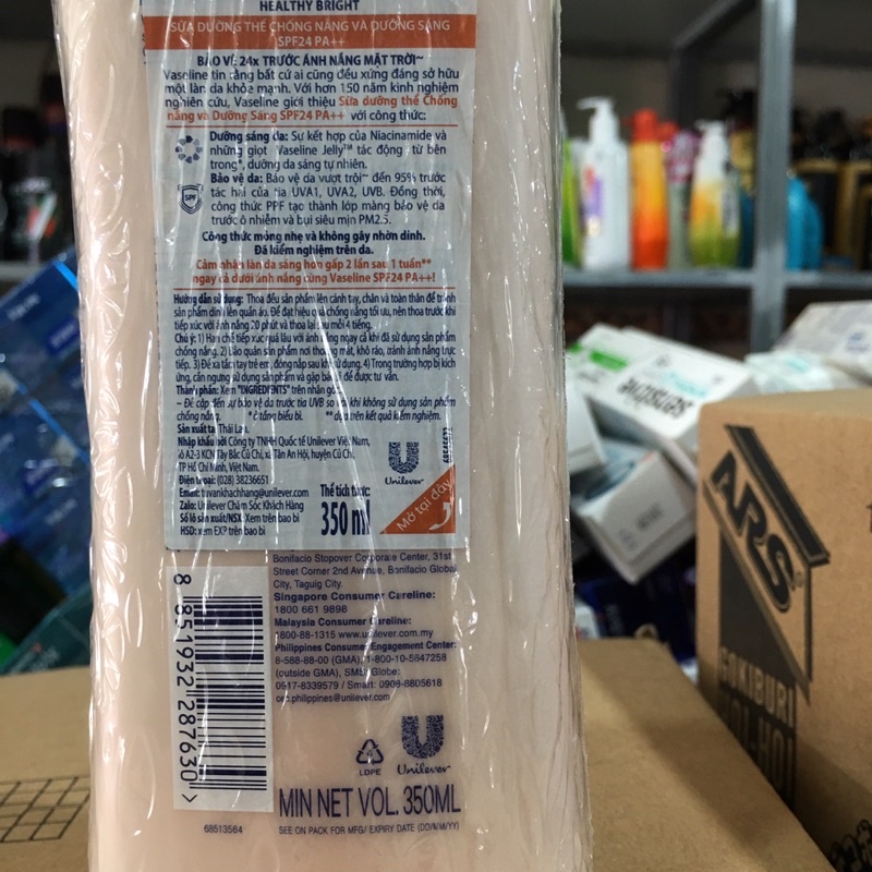 Sữa dưỡng thể Vaseline Chống nắng toàn thân SPF24 PA++ chai 350ml