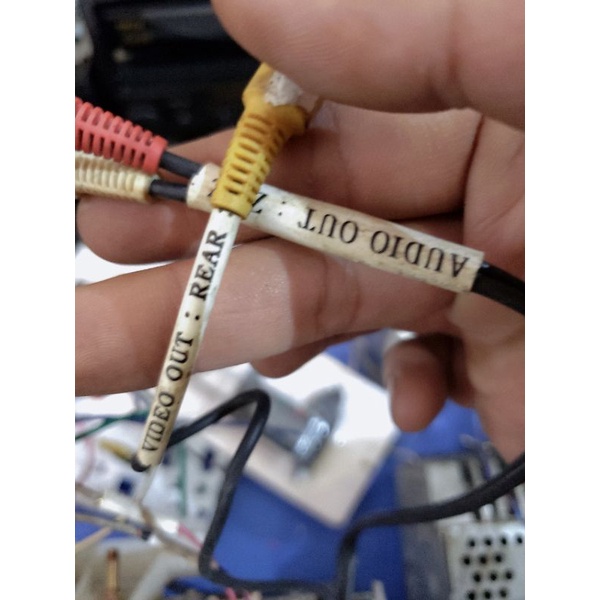 Đầu Dvd aux radio SONY 1 DIN giành cho các loại xe ô tô.