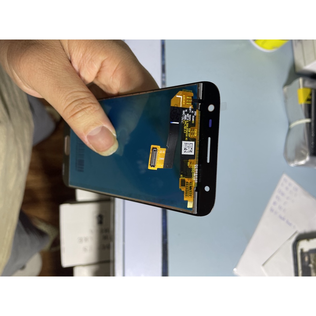 Màn Hình Samsung J330 Tặng Kèm Keo Dán B7000 Và Bộ Sửa.