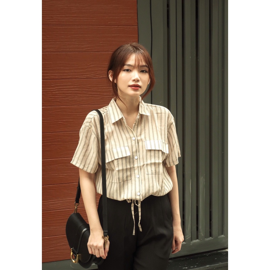 Áo Kiểu 2 Túi Kẻ Sọc - AS22004