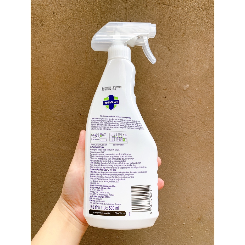 [SẢN PHẨM MỚI] Dung dịch tẩy rửa bề mặt Familyguard SC johnson chai 500ml date 07/2024