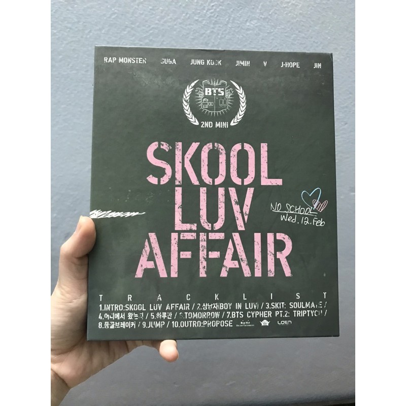 Album rỗng Skool Luv Affair- BTS