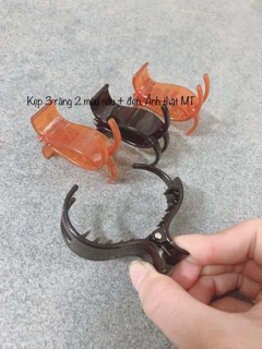 Vỉ 12 chiếc kẹp 3 răng