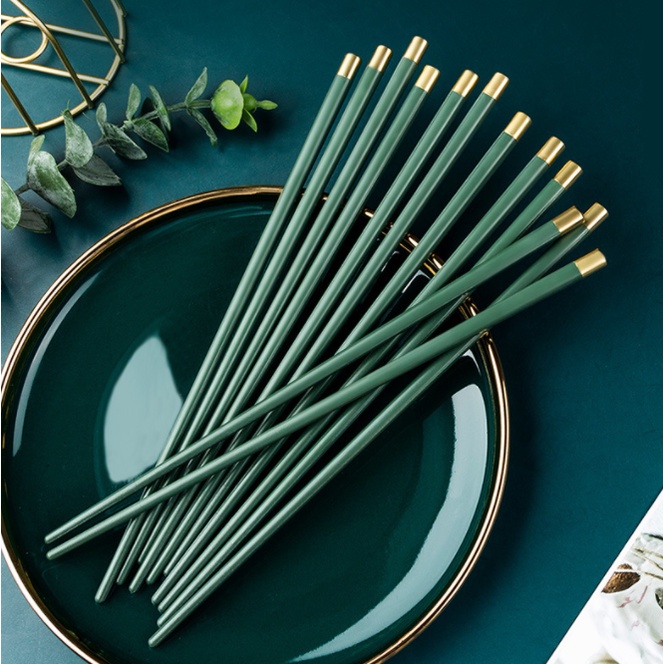 Bộ 5 đôi đũa xanh rêu hợp kim mạ vàng, mạ bạc sang trọng cao cấp