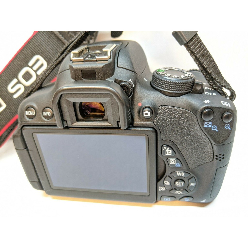 Máy ảnh Canon 700D + lens 18-55mm IS STM - Tặng Thẻ Nhớ 16Gb - hàng chính hãng - Mới 98%