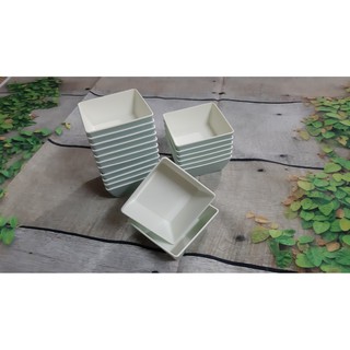 KHAY NHỰA SÂU LÒNG 9*9CM