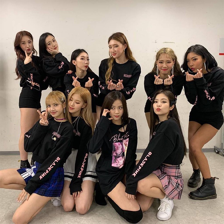 ÁO HOODIE CROPTOP BLACKPINK