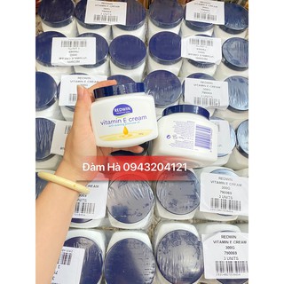 Dưỡng Thể  vitamin E & tinh dầu hoa anh thảo REDWIN