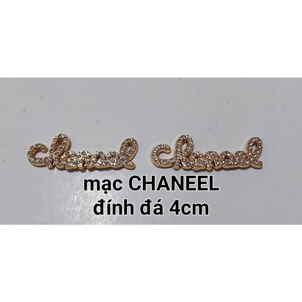 Mạc chữ c.h.a.n.n.e.l đính đá