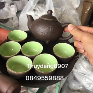 Bộ ấm trà hoa văn khắc