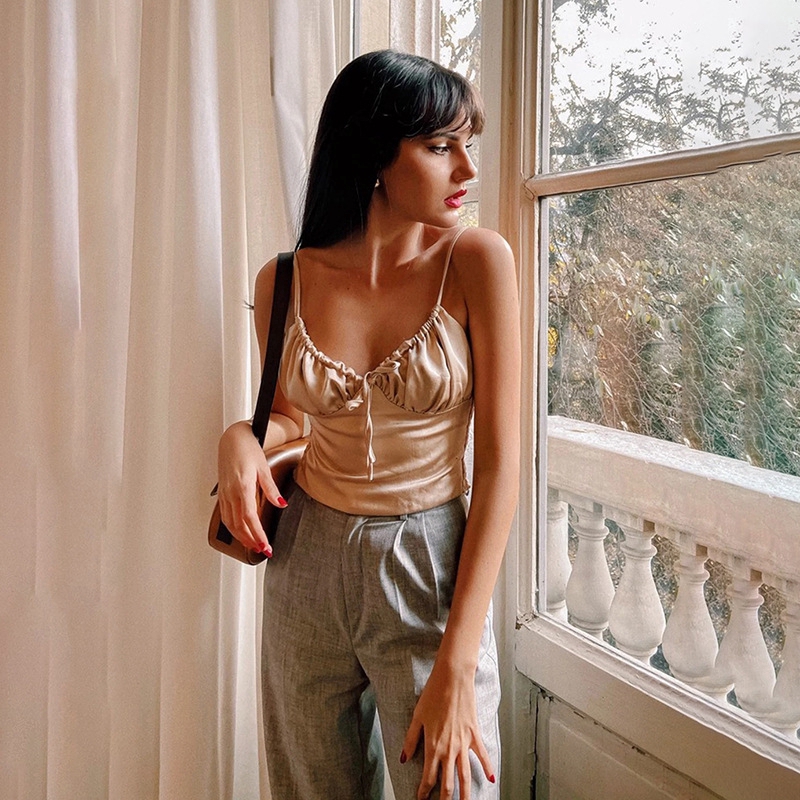 DUNEA Áo Croptop Hai Dây Cổ Chữ V Phối Bèo Màu Trơn Quyến Rũ Cho Nữ