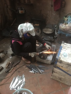 Dao thái Đa Sỹ thép nhíp xe