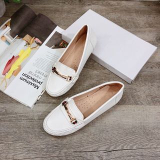 GIÀY MỌI KHÓA CỰC XINH