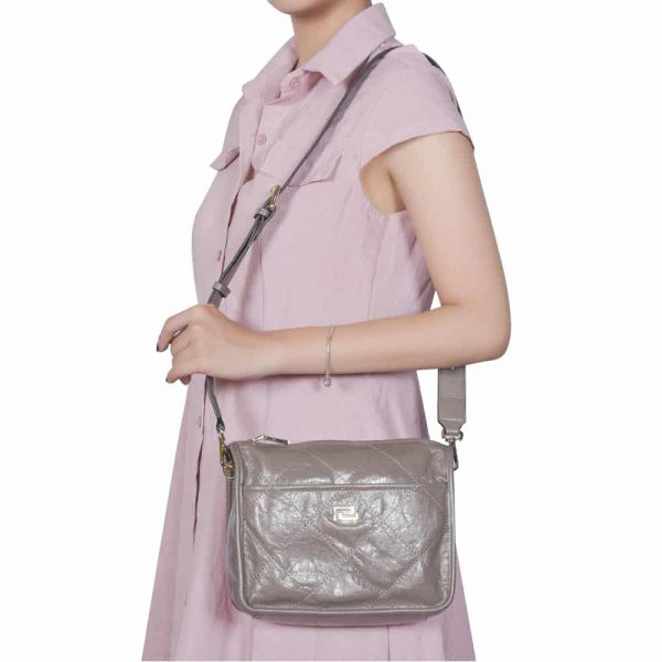 Túi xách nữ đeo chéo da bóng, màu ghi Efora Shoulder Bag 16732-32Y