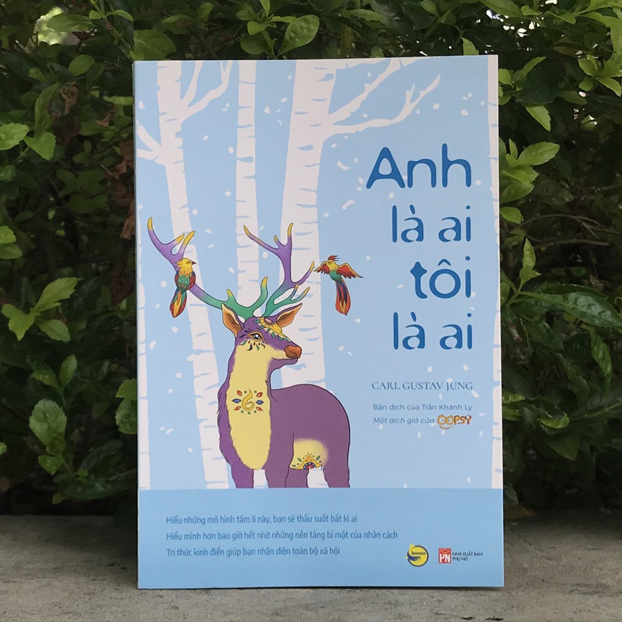 Sách - Anh Là Ai Tôi Là Ai (Kèm Bookmark)