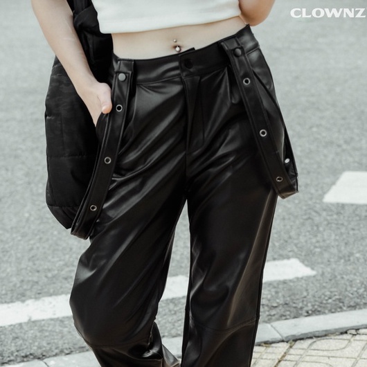 Quần da dài ống suông local brand ClownZ Black Leather, da tổng hợp unisex nam nữ form rộng