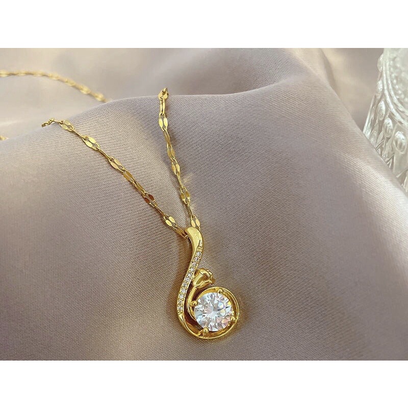 Dây chuyền titan hoa hồng không đen, không phai màu