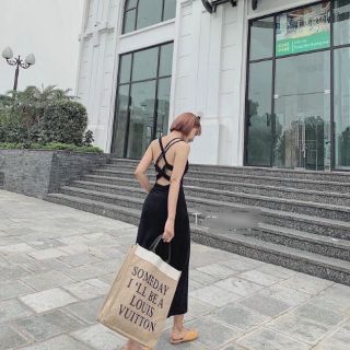 Đầm body đen đan dây lưng