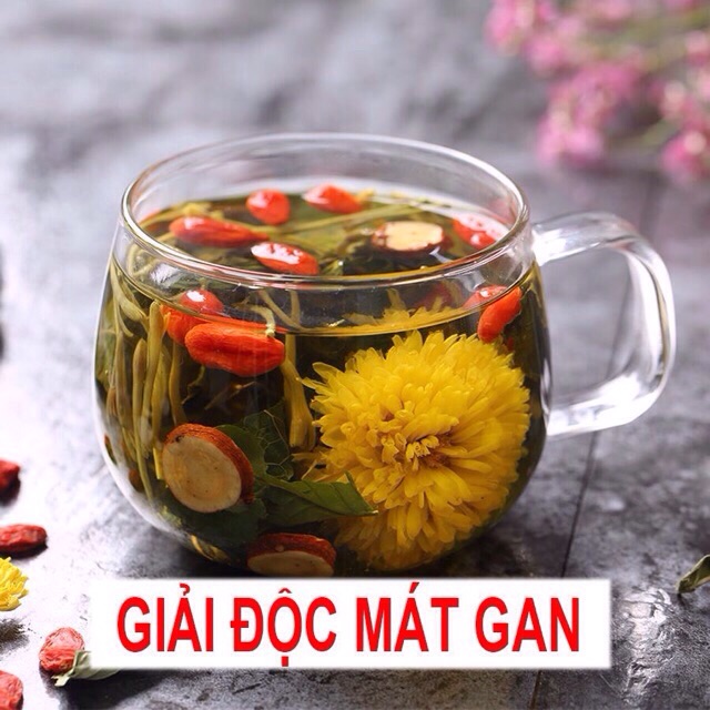 Trà hoa quả sấy khách đặt