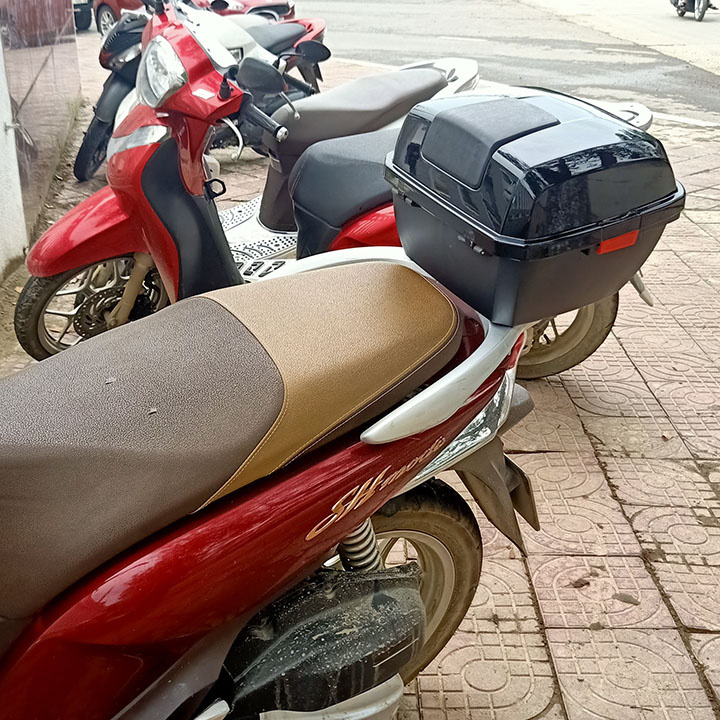 [Hàng Sẵn]Thùng Đựng Đồ Gắn Đuôi Xe Máy, Xe Điện TD04 - Phù hợp cho nhiều dòng xe