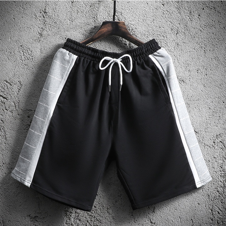 Quần Shorts Thể Thao Nam Basic Phối Kẻ Sọc Kèm Chữ Nhỏ Ngang Zenkonam MEN SHORT 059C B