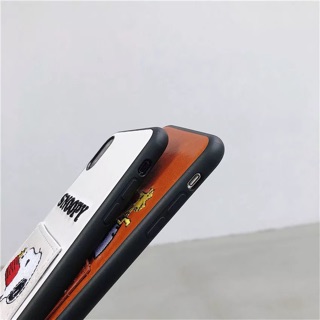 Ốp iPhone chó Snoopy