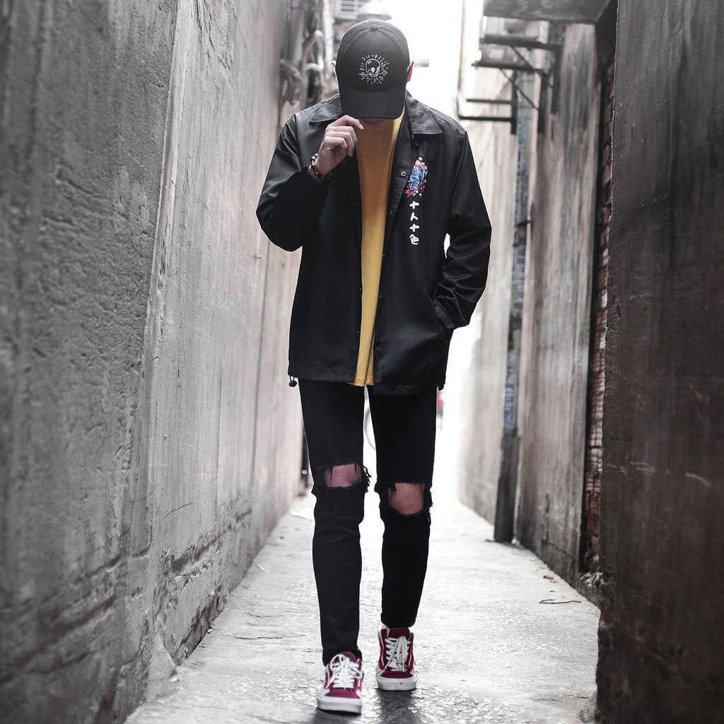 Quần Skinny Jeans Nam-Màu Đen-Kiểu Rách Gối Lớn-Chất Liệu Cotton Co Giãn-Ống Đứng Dáng-Ống Ôm Chân Chuẩn Skinny | BigBuy360 - bigbuy360.vn