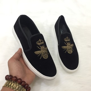 Giầy lười vải nam thêu logo bướm chi nâu may đế( Chất Store )