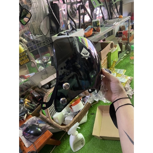 kính chắn gió cho xe Xsr155