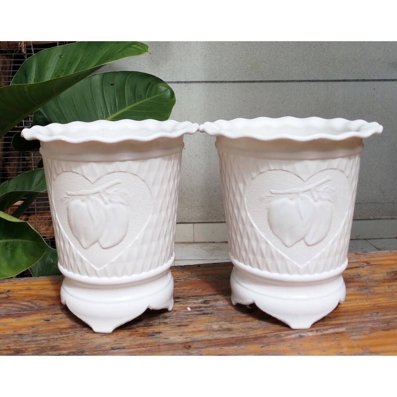 2 chậu trồng hoa trái đào màu trắng 305*320mm
