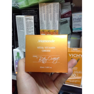 Kem dưỡng ẩm trắng da Mamonde 50ml