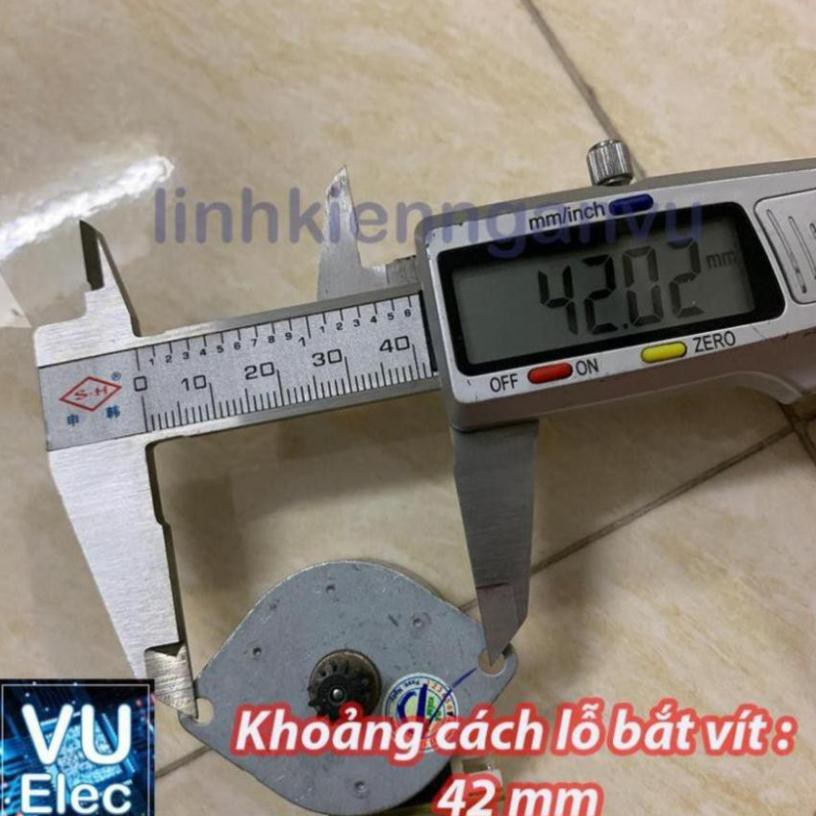 [Thanh lý] Động Cơ Bước DC5-24V M35SP-15 / Động Cơ bước Cũ nhỏ size42