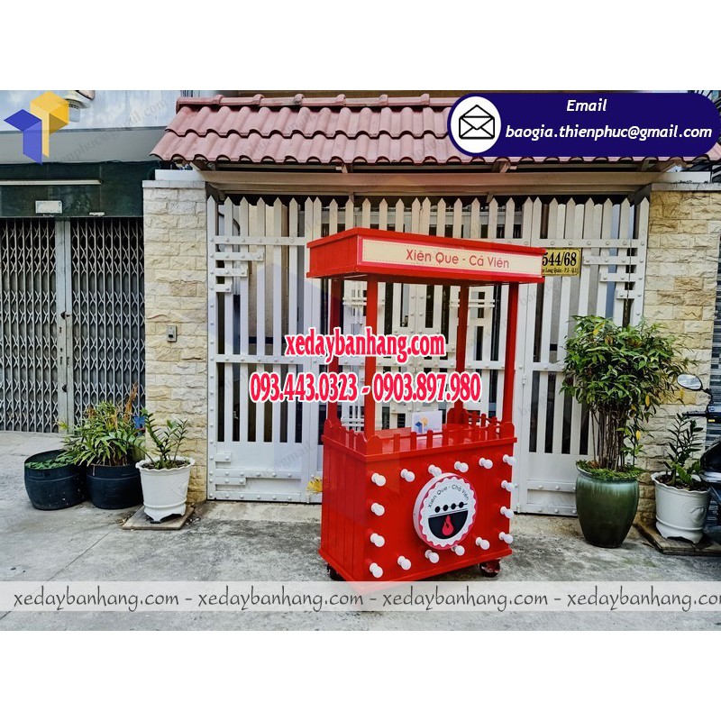 Thiết kế tủ gỗ pallet bán xiên que theo yêu cầu tại Sài Gòn - xedaybanhang.com - ĐT: 0903897980