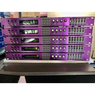Vang số x10