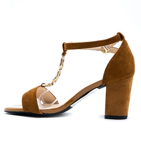 Sandals cao gót nữ AoKang màu nâu 192811067