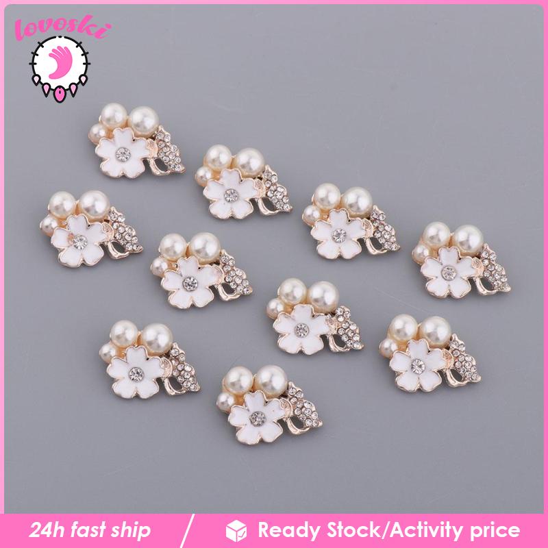 Set 10 NúT Hoa ĐíNh Kim Cương NgọC Trai Giả MàU Đen